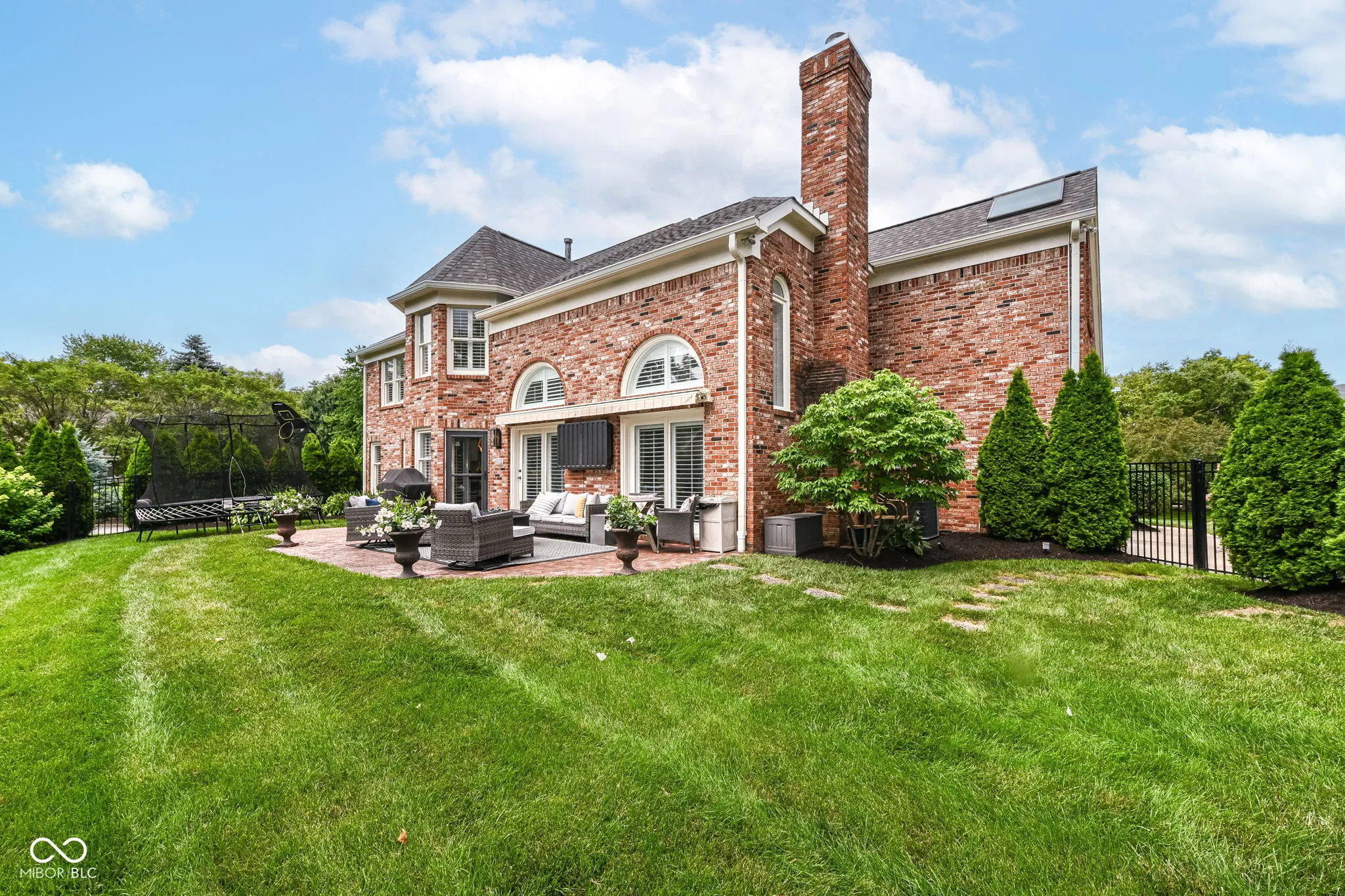 Carmel, Indiana 46033, United States, 4 Bedrooms Bedrooms, ,4 BathroomsBathrooms,Residential,Pending,205114