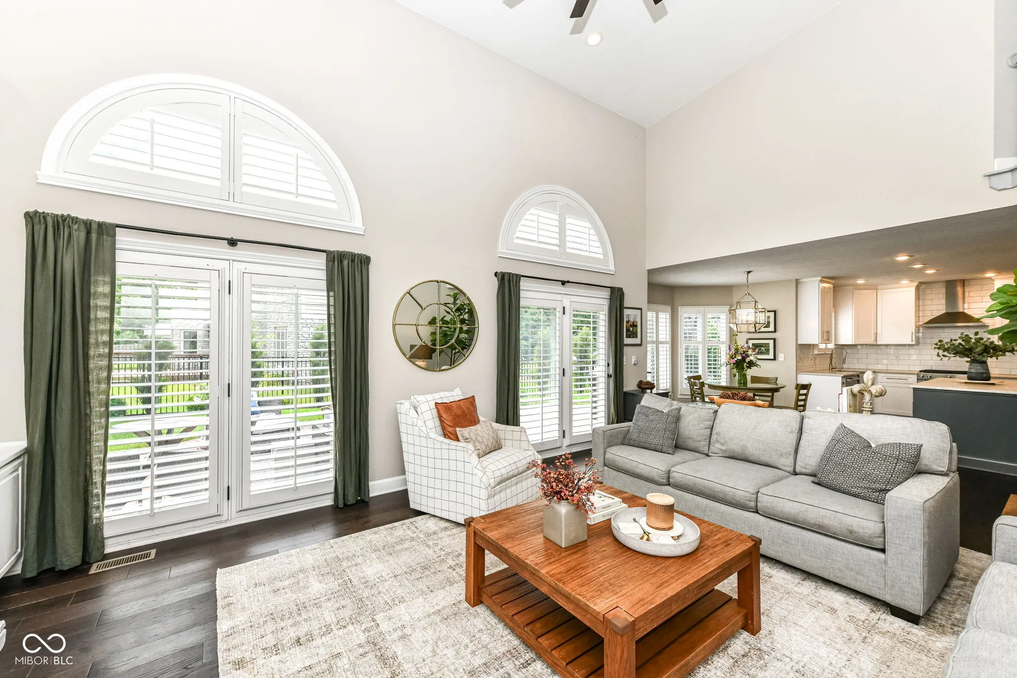 Carmel, Indiana 46033, United States, 4 Bedrooms Bedrooms, ,4 BathroomsBathrooms,Residential,Pending,205114