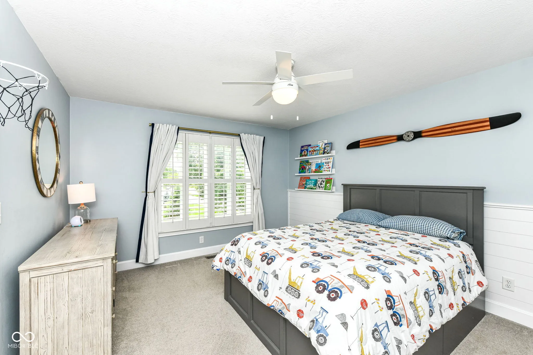 Carmel, Indiana 46033, United States, 4 Bedrooms Bedrooms, ,4 BathroomsBathrooms,Residential,Pending,205114