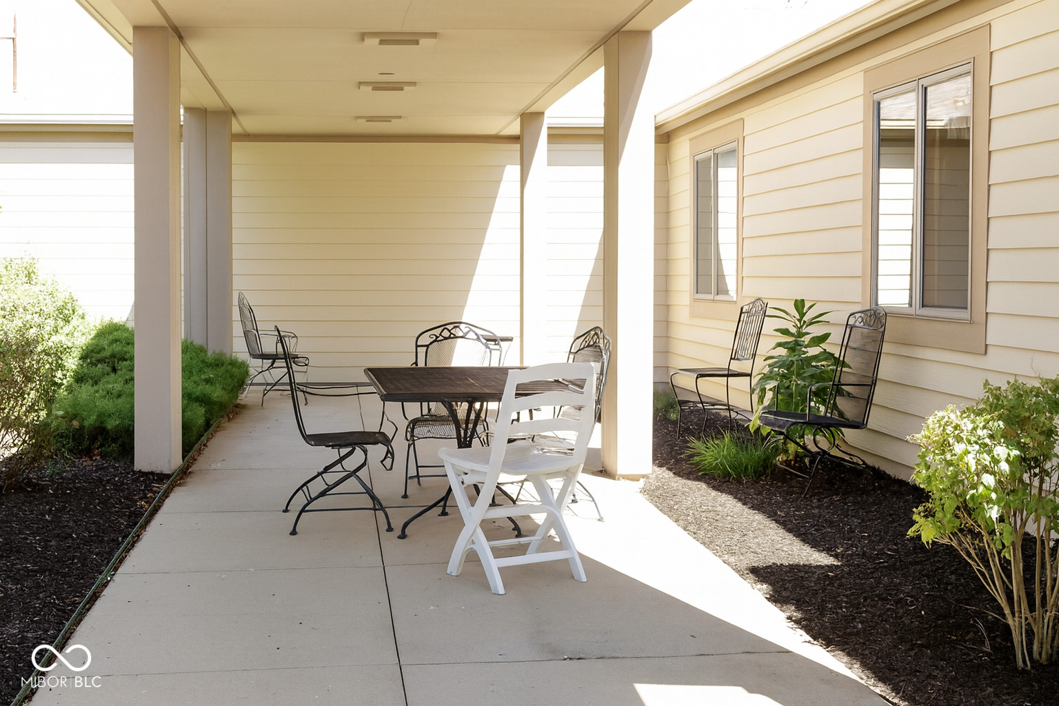 1711 Lafayette Avenue 19