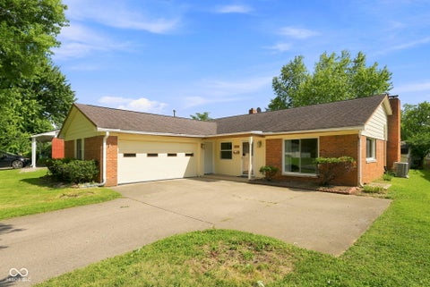 Photo of 5803 Elaine Street, Indianapolis, IN 46224 (MLS # 22115677)