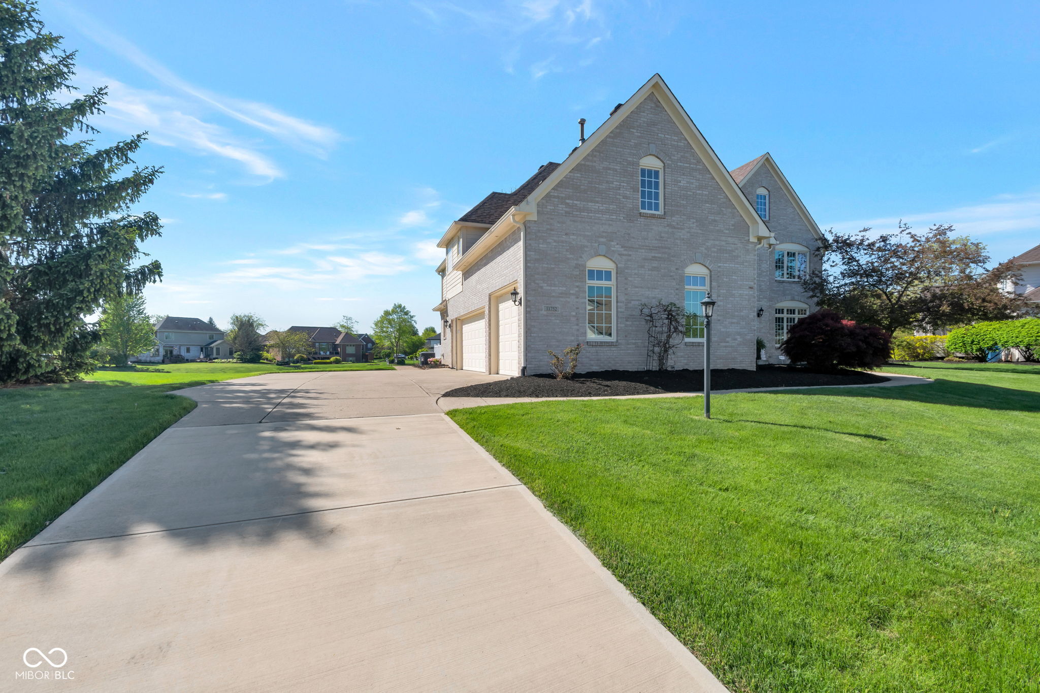 11752 Skyhawk Court