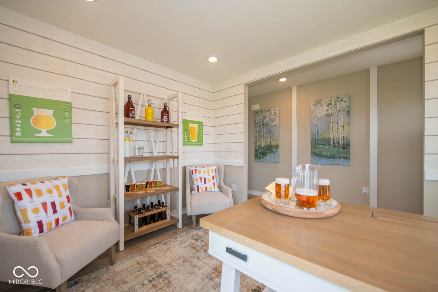 3206 W Vintage Street
