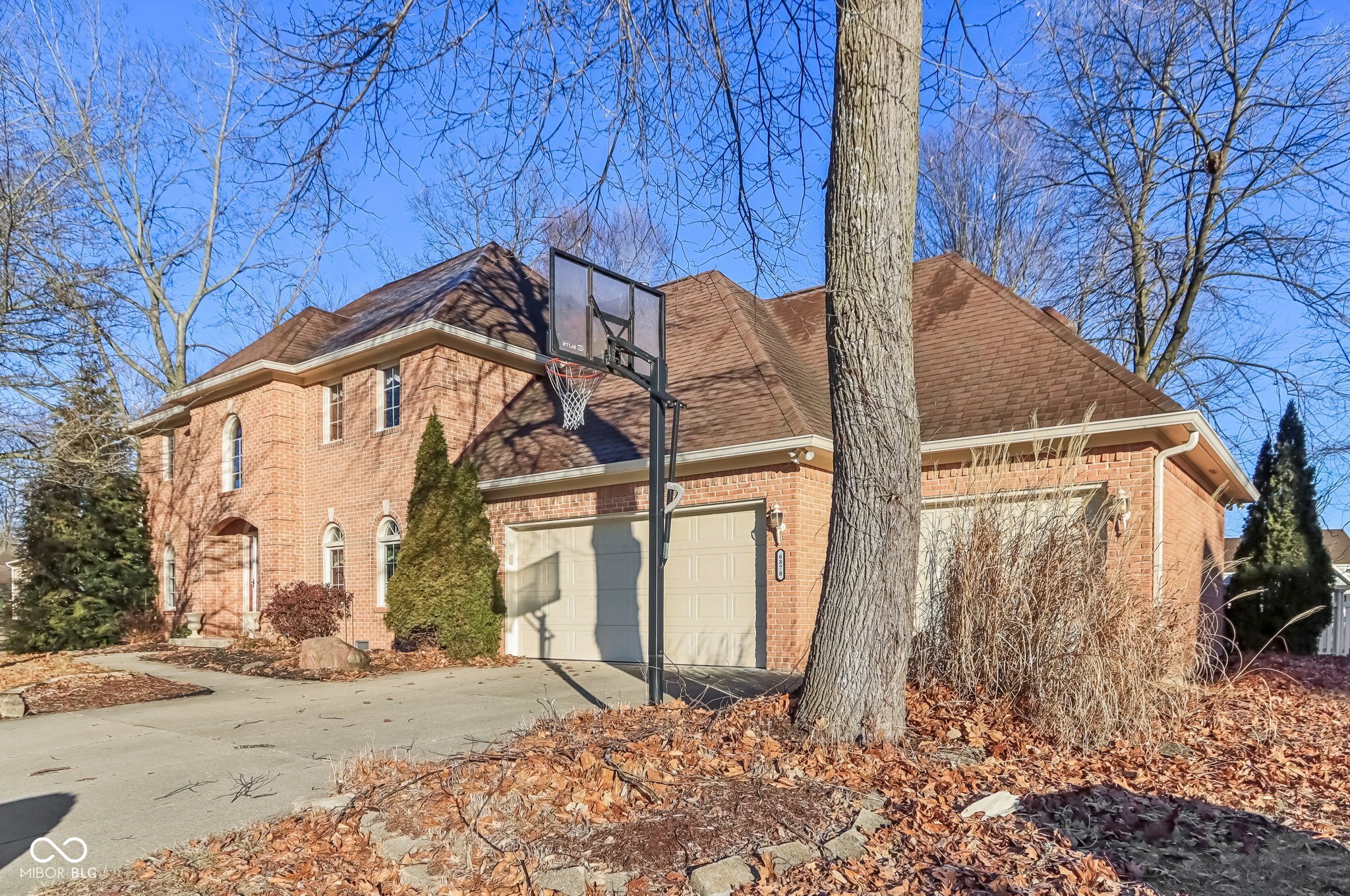 6878 Black Oak East Court
