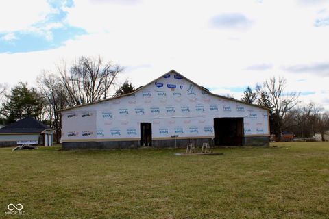 Photo of 5216 W Southport Road, Indianapolis, IN 46221 (MLS # 22080522)