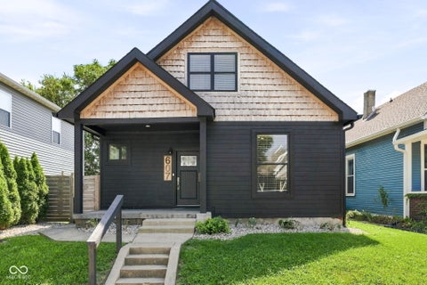 Photo of 607 Orange Street, Indianapolis, IN 46203 (MLS # 22122263)