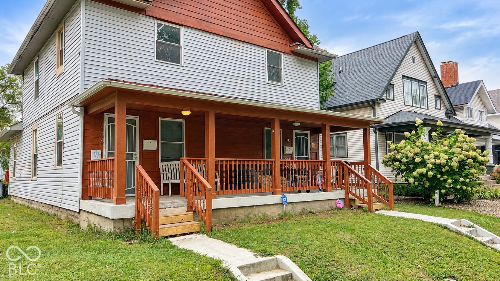 1302 N Oxford Street