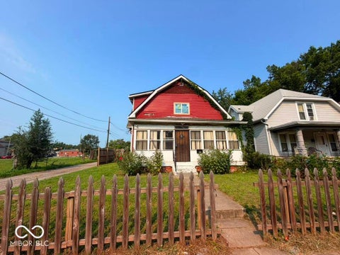 Photo of 1020 King Avenue, Indianapolis, IN 46222 (MLS # 22119892)