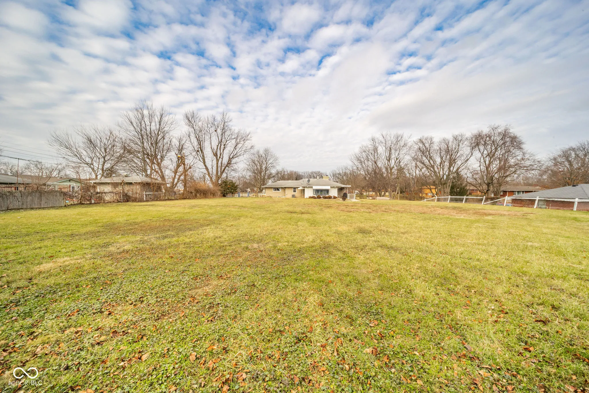 Anderson, Indiana 46013, United States, 2 Bedrooms Bedrooms, ,2 BathroomsBathrooms,Residential,Active,24254