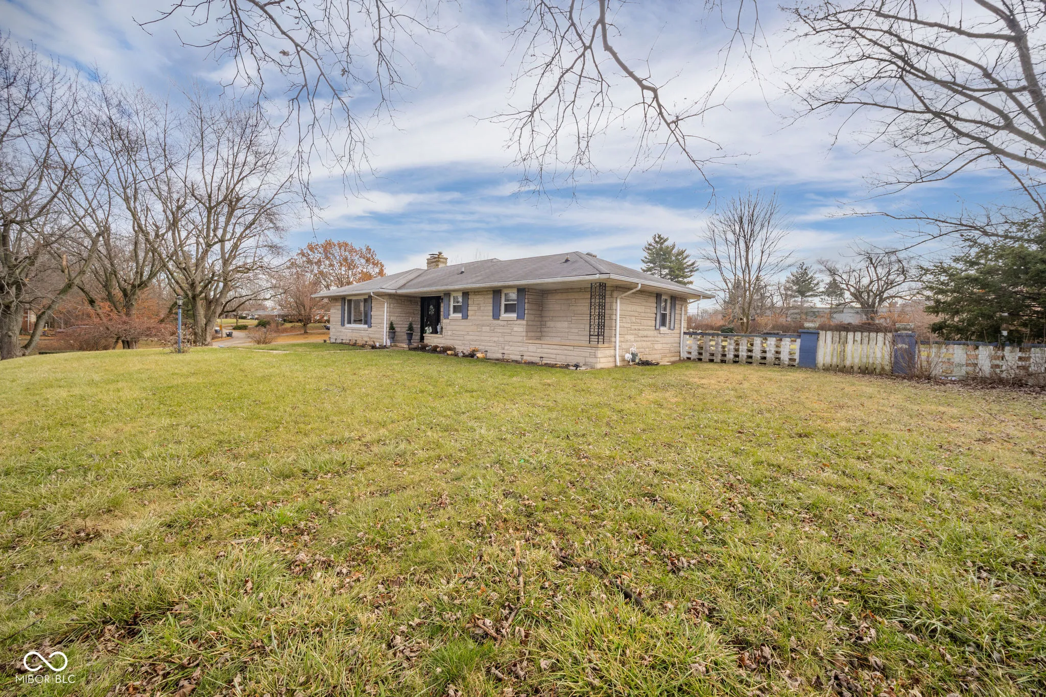 Anderson, Indiana 46013, United States, 2 Bedrooms Bedrooms, ,2 BathroomsBathrooms,Residential,Active,24254