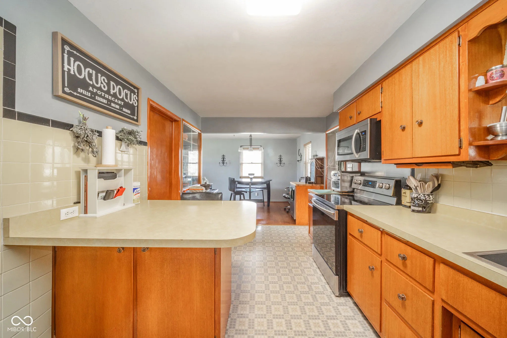 Anderson, Indiana 46013, United States, 2 Bedrooms Bedrooms, ,2 BathroomsBathrooms,Residential,Active,24254