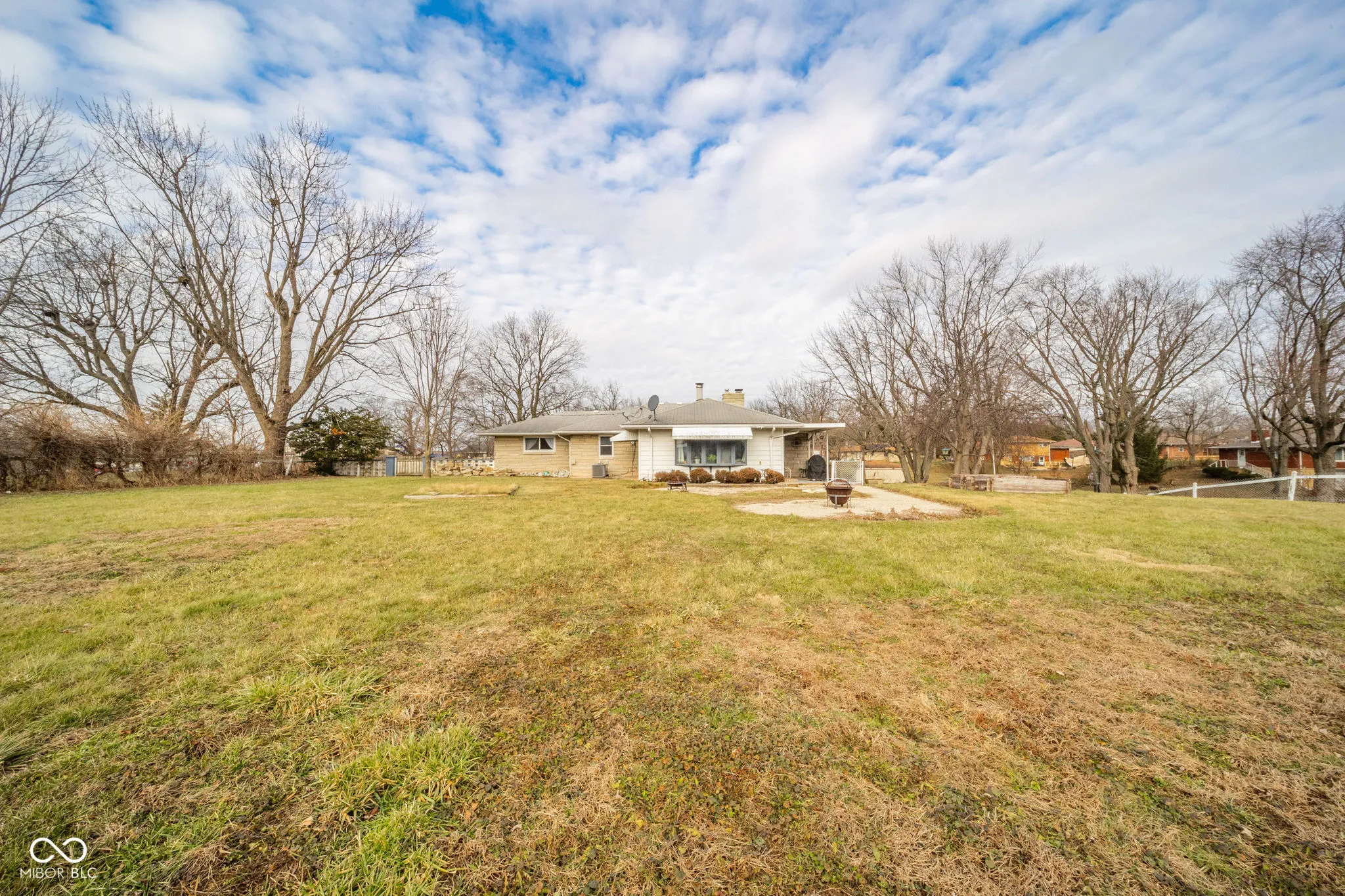 Anderson, Indiana 46013, United States, 2 Bedrooms Bedrooms, ,2 BathroomsBathrooms,Residential,Active,24254