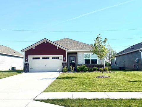 Photo of 6511 Magnolia Drive, McCordsville, IN 46055 (MLS # 22103053)