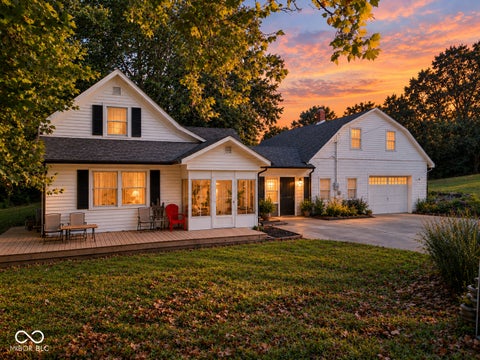 Photo of 888 E 560 S, Anderson, IN 46013 (MLS # 22127047)