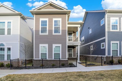 Photo of 994 Astor Lane, Carmel, IN 46032 (MLS # 22059855)