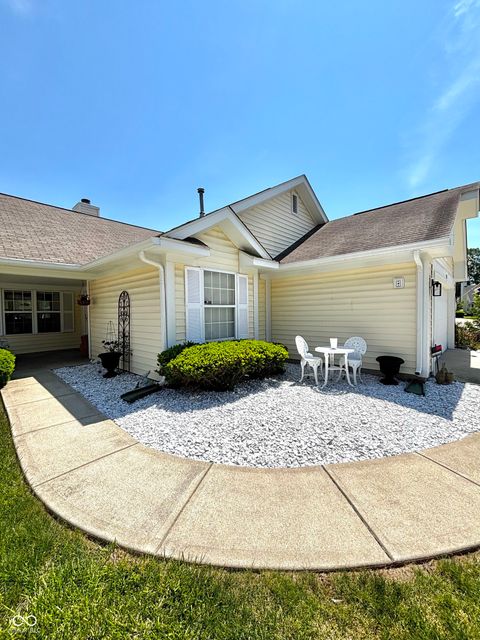 7335 Brackenwood Circle S Indianapolis IN 46260