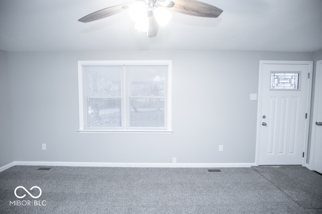 9060 N County Road 740 E