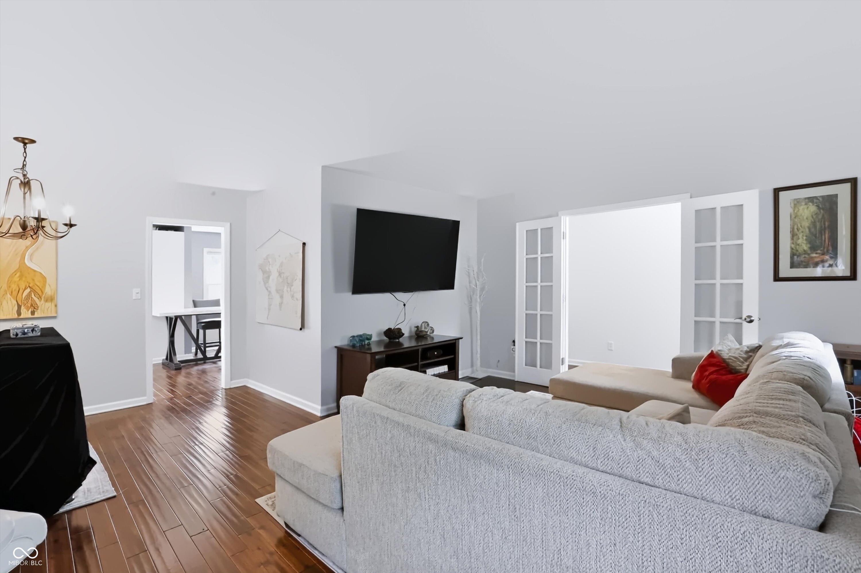 242 Beechmont Drive
