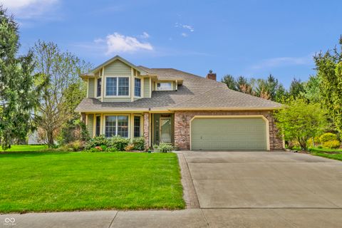 4741 Winterberry Place Columbus IN 47201