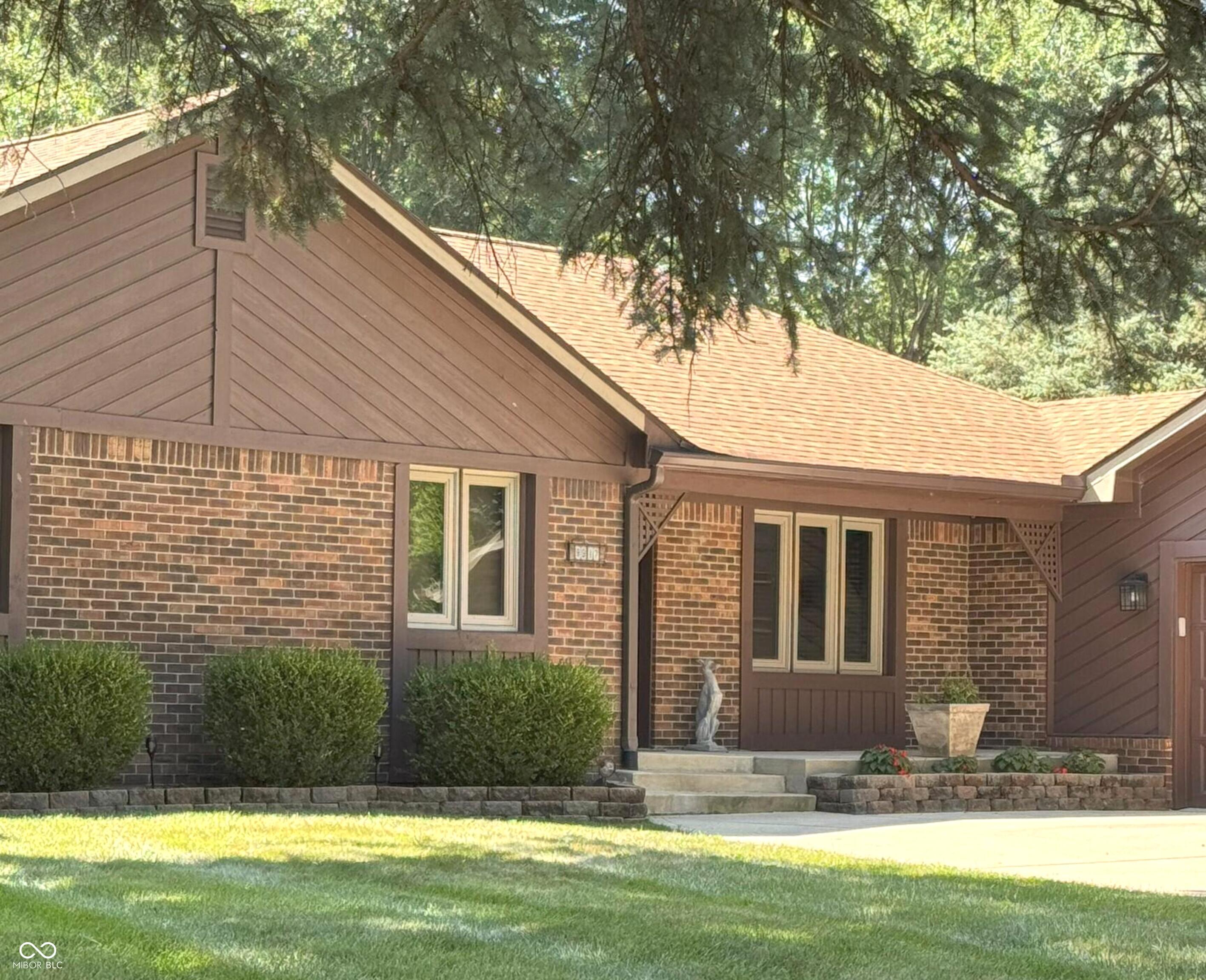 9917 Countryside Court