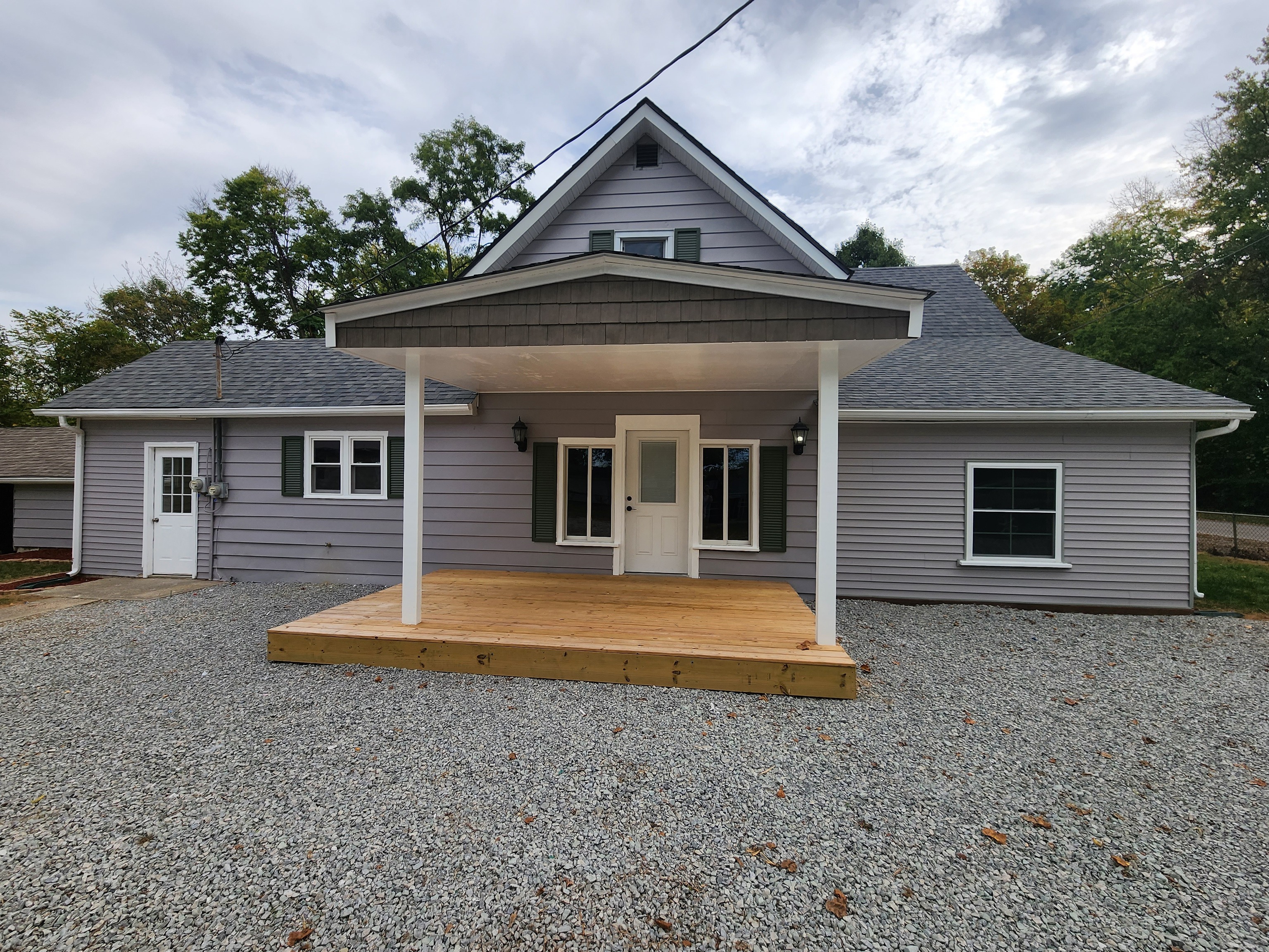 View Fortville, IN 46040 house