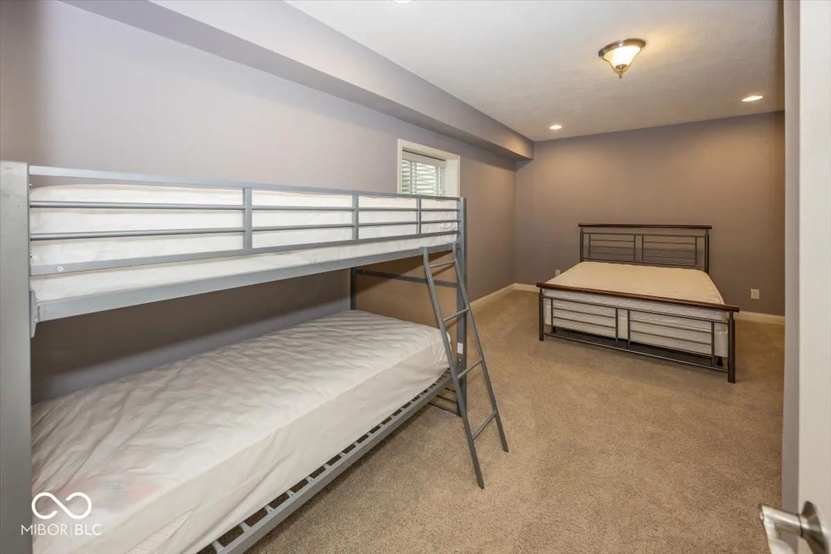 Fishers, Indiana 46040, United States, 5 Bedrooms Bedrooms, ,5 BathroomsBathrooms,Residential,Active,168918