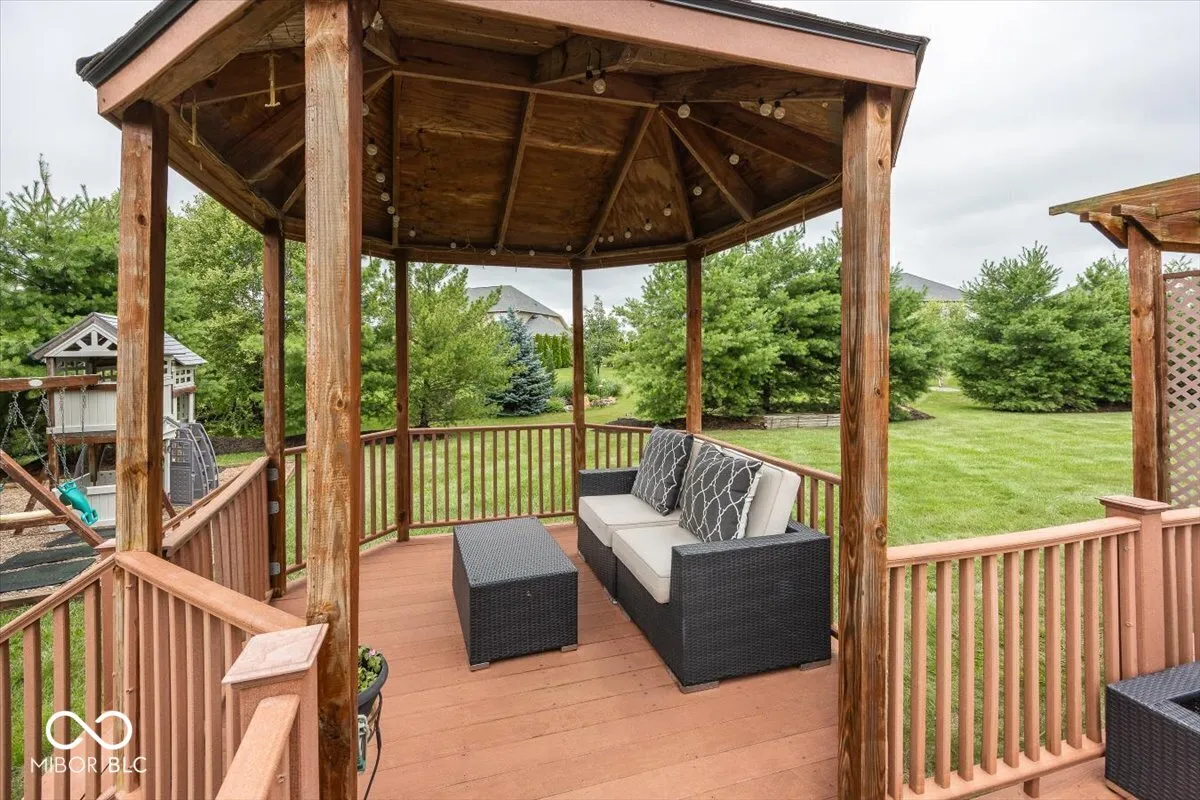 Fishers, Indiana 46040, United States, 5 Bedrooms Bedrooms, ,5 BathroomsBathrooms,Residential,Active,168918