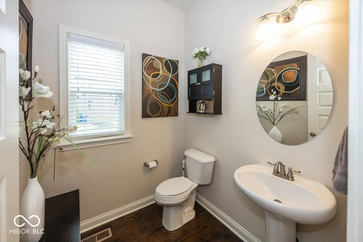 Fishers, Indiana 46040, United States, 5 Bedrooms Bedrooms, ,5 BathroomsBathrooms,Residential,Active,168918