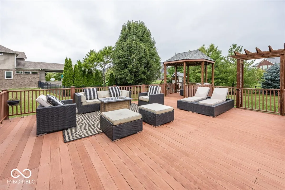 Fishers, Indiana 46040, United States, 5 Bedrooms Bedrooms, ,5 BathroomsBathrooms,Residential,Active,168918