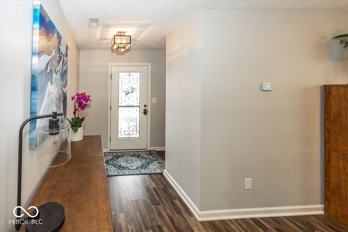 6107 Pebblebrooke Road