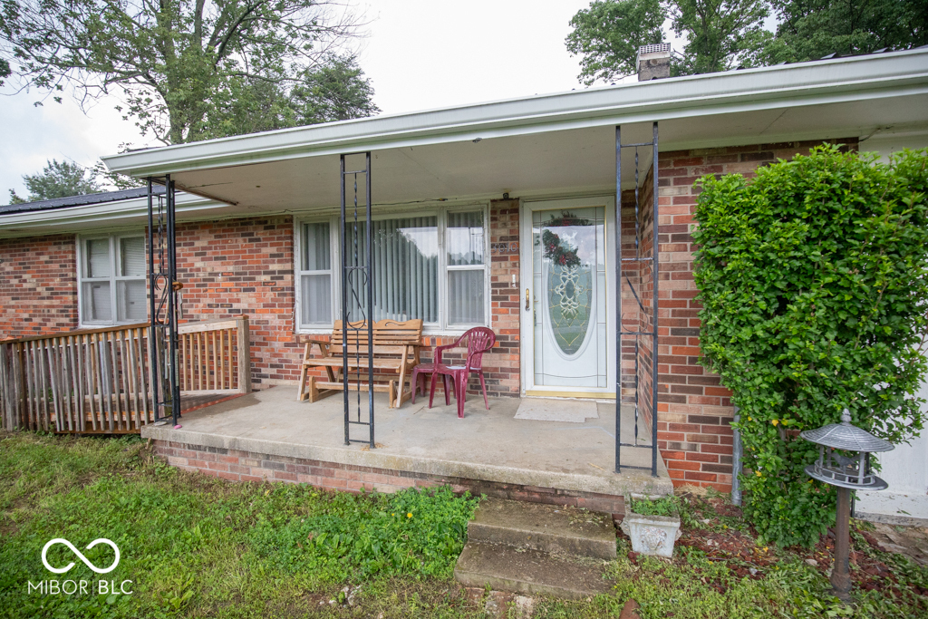 3010 W County Road 675 N