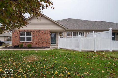 Photo of 5424 Cutter Corner Way, Indianapolis, IN 46237 (MLS # 22084390)