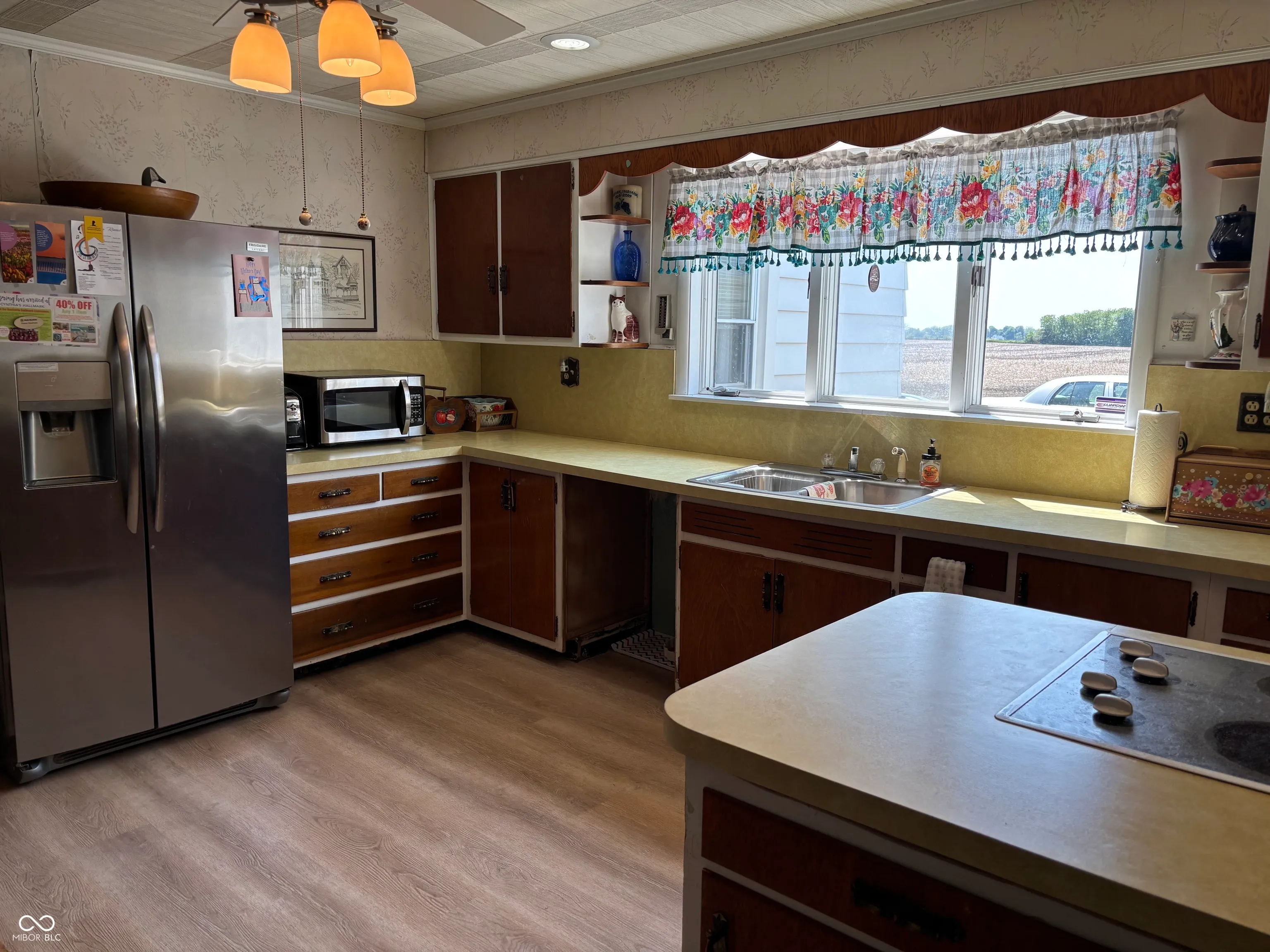 Rushville, Indiana 46173, United States, 5 Bedrooms Bedrooms, ,1 BathroomBathrooms,Residential,Active,143651