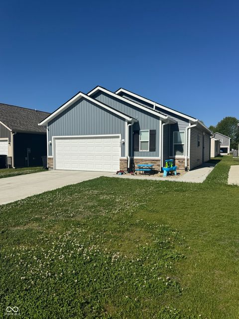 Photo of 1430 Wigwam Lane, Martinsville, IN 46151 (MLS # 22101013)