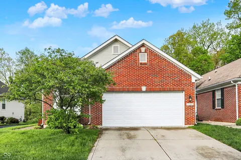 5348 Pelham Way, Indianapolis, IN 46216 - MLS#: 22037022