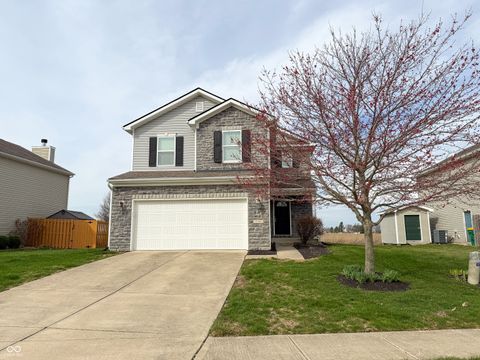 Photo of 3366 Firethorn Drive, Whitestown, IN 46075 (MLS # 22089376)