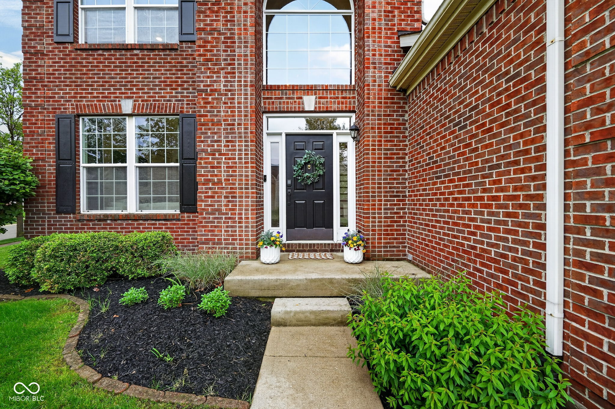 5675 Sapphire Drive