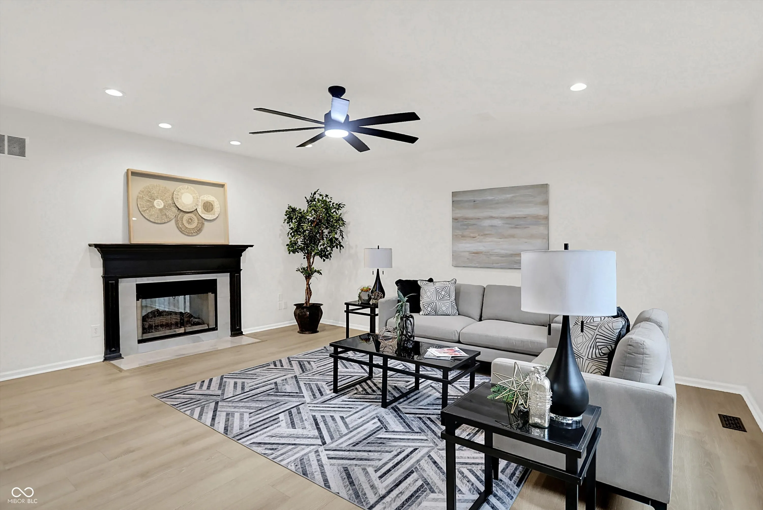 Fishers, Indiana 46037, United States, 4 Bedrooms Bedrooms, ,3 BathroomsBathrooms,Residential,Active,247531