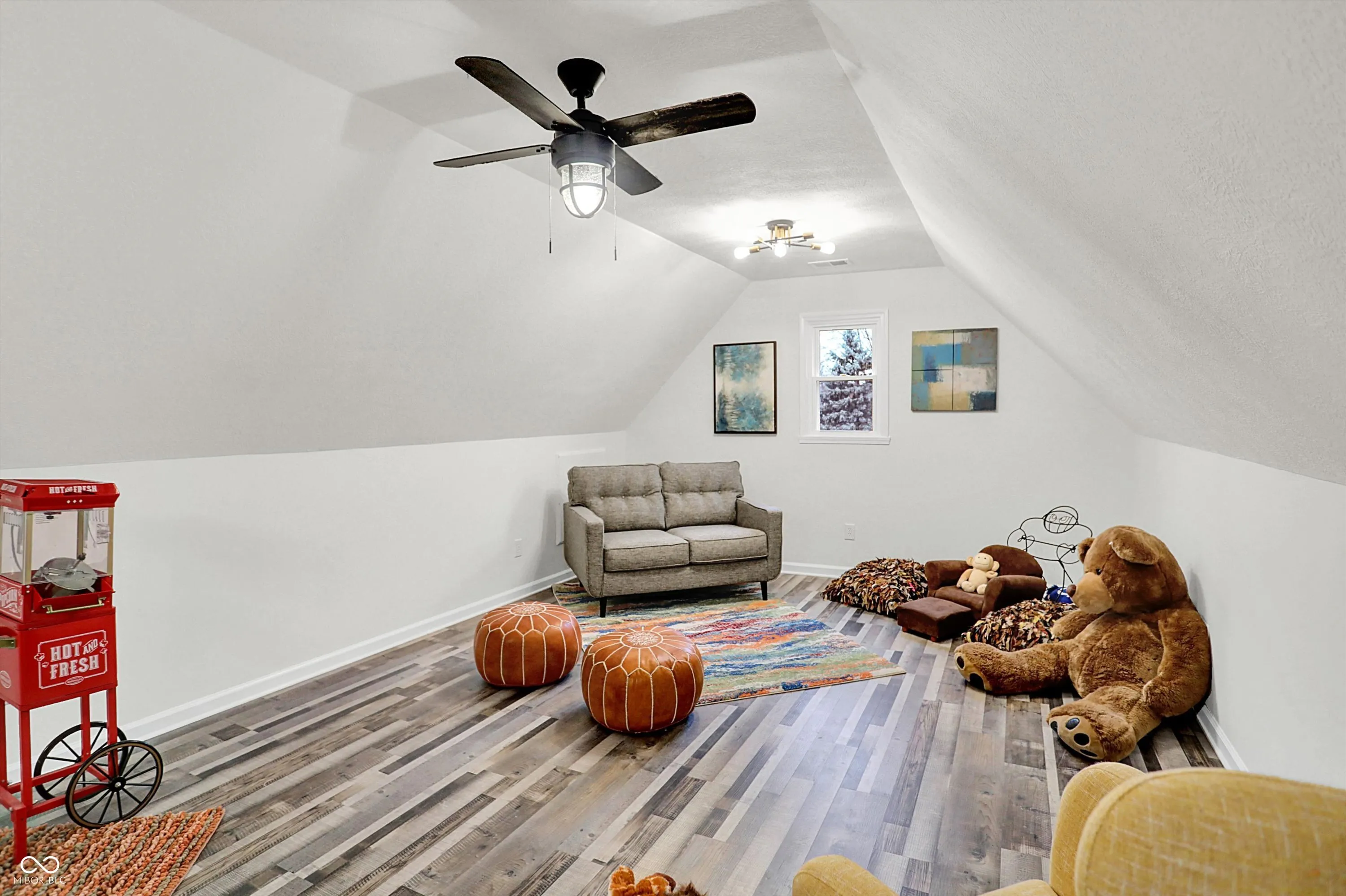 Fishers, Indiana 46037, United States, 4 Bedrooms Bedrooms, ,3 BathroomsBathrooms,Residential,Active,247531