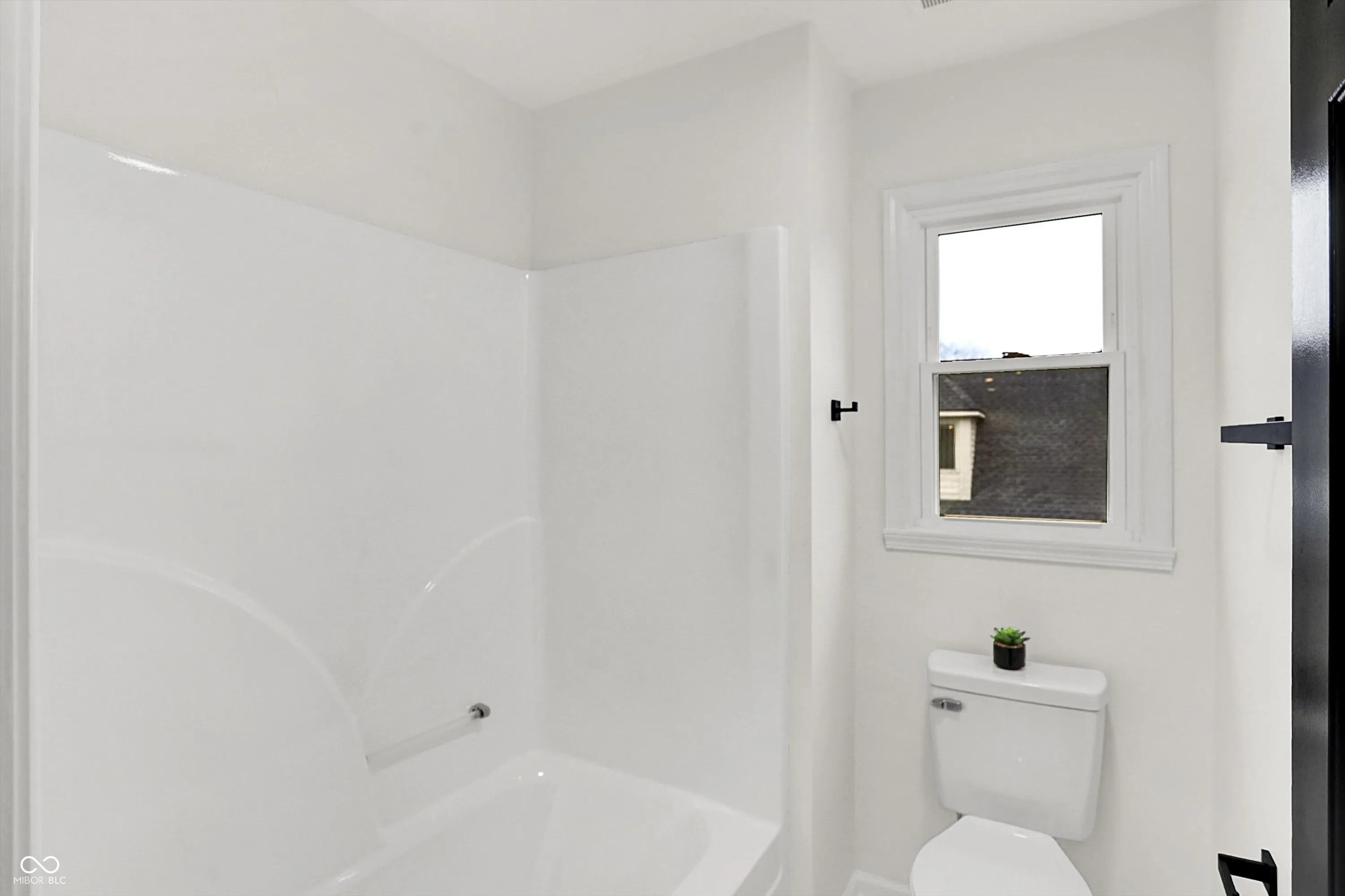 Fishers, Indiana 46037, United States, 4 Bedrooms Bedrooms, ,3 BathroomsBathrooms,Residential,Active,247531