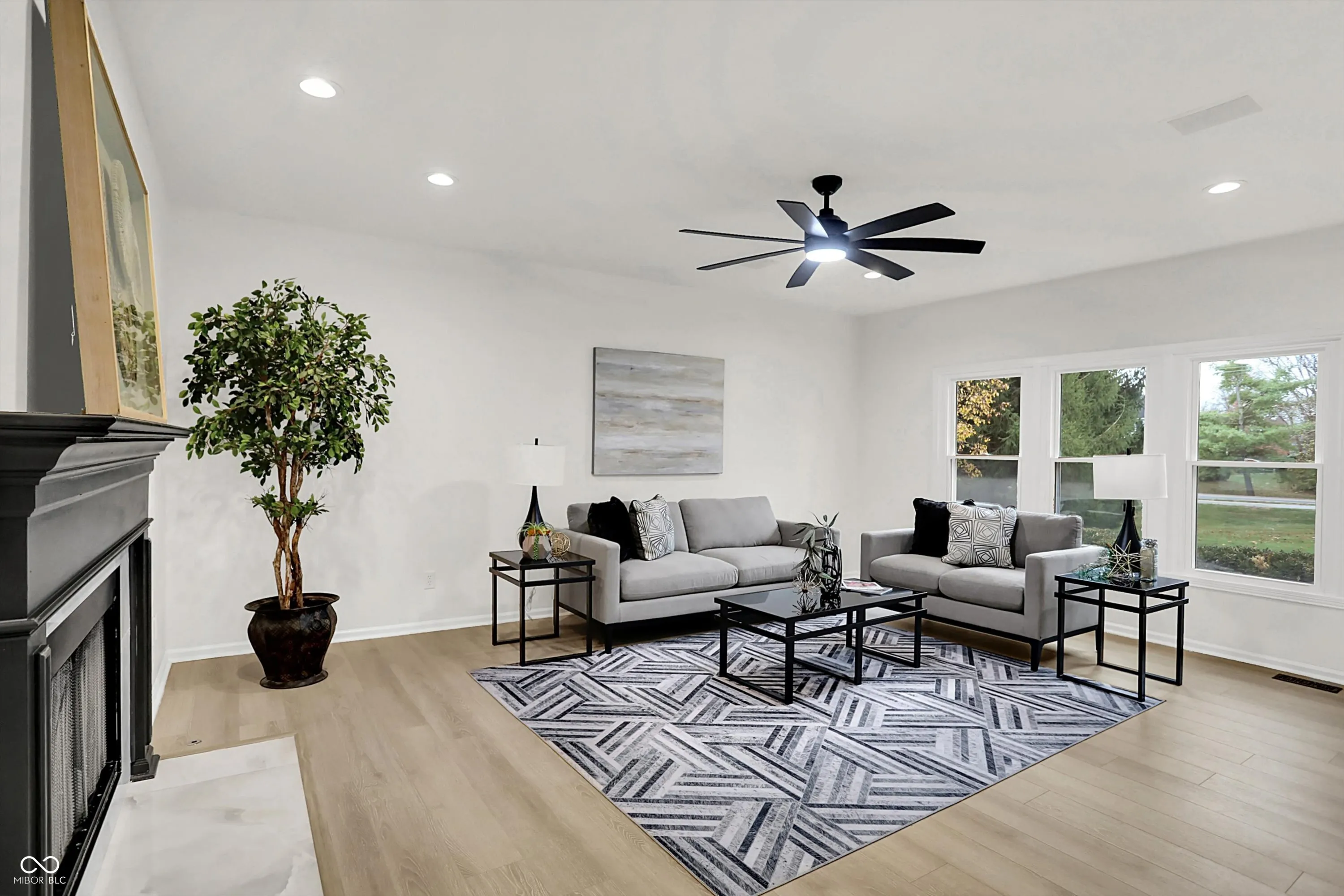 Fishers, Indiana 46037, United States, 4 Bedrooms Bedrooms, ,3 BathroomsBathrooms,Residential,Active,247531