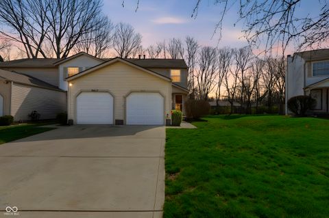 Photo of 9415 Timber View Drive, Indianapolis, IN 46250 (MLS # 22091801)