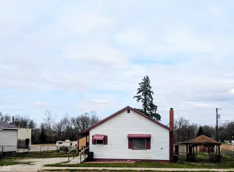724 E 5th Street E, Connersville, IN 47331 - MLS#: 22027647