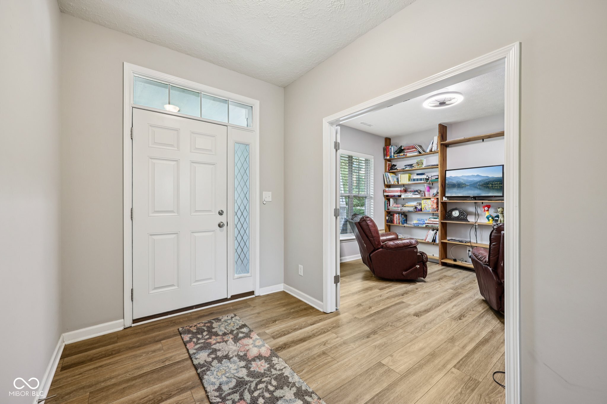 8126 Kilborn Way