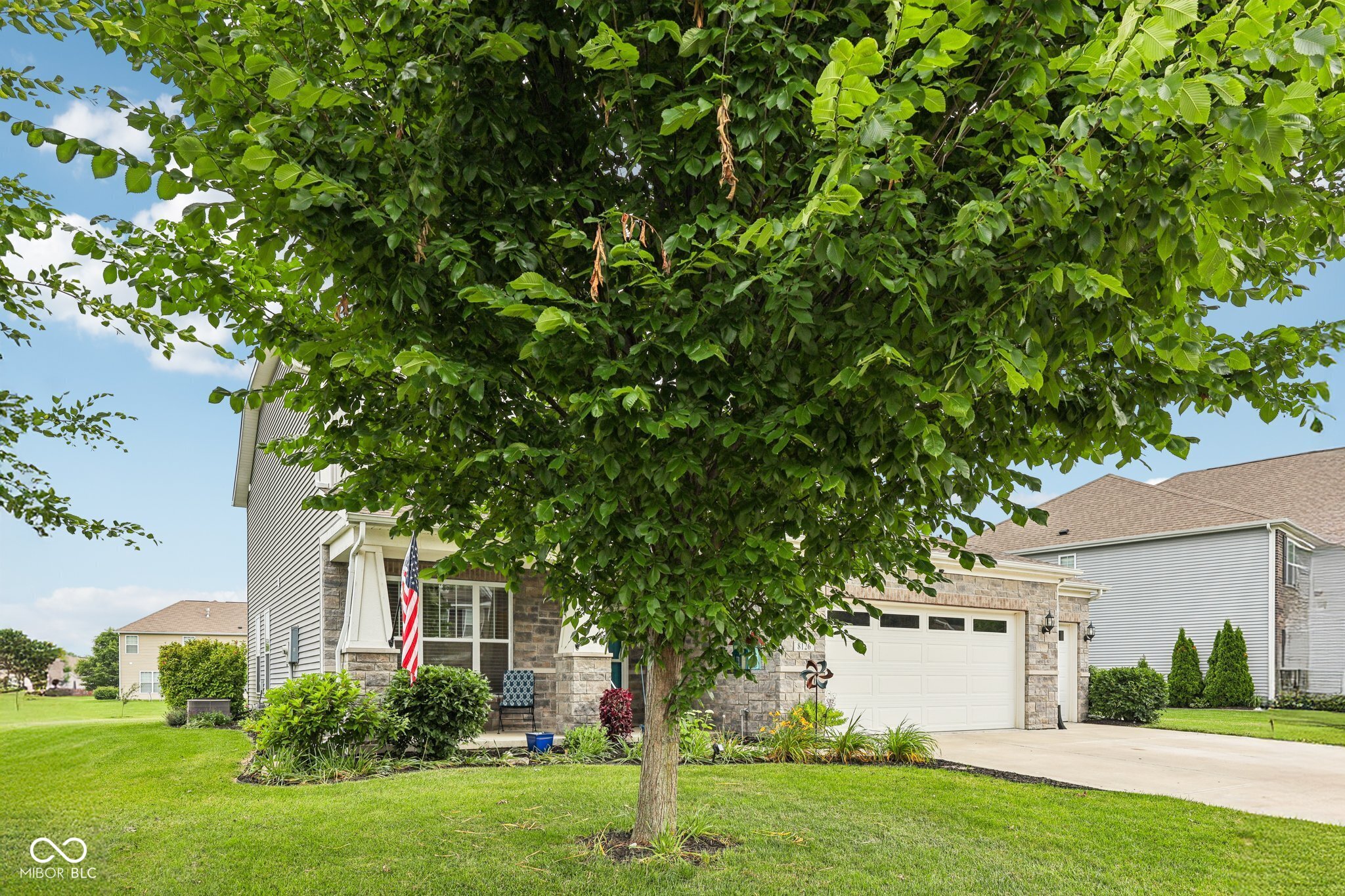 8126 Kilborn Way