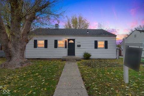 Photo of 2343 Saint Peter Street, Indianapolis, IN 46203 (MLS # 22073542)