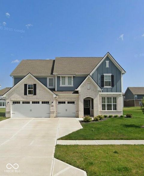 Photo of 920 Talbert Road, Greenwood, IN 46143 (MLS # 22075355)