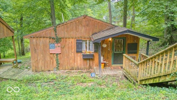 8850 S AYRES DR, NINEVEH, IN 46164 - Image bc56c3f0ce0462ed5f37bec190dfa82a/1651339204