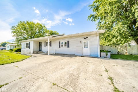 Photo of 1396 Congress Street, Middletown, IN 47356 (MLS # 22109535)