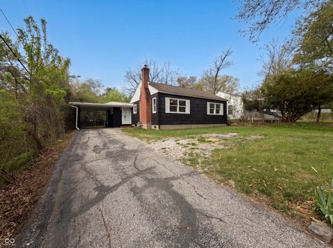 Photo of 1612 E University Street, Bloomington, IN 47401 (MLS # 22095356)